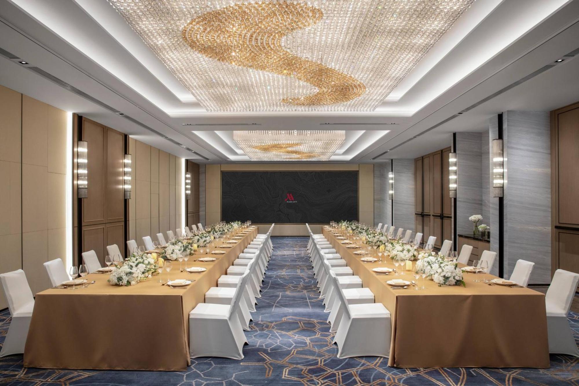 Zhangjiagang Marriott Hotel Dış mekan fotoğraf